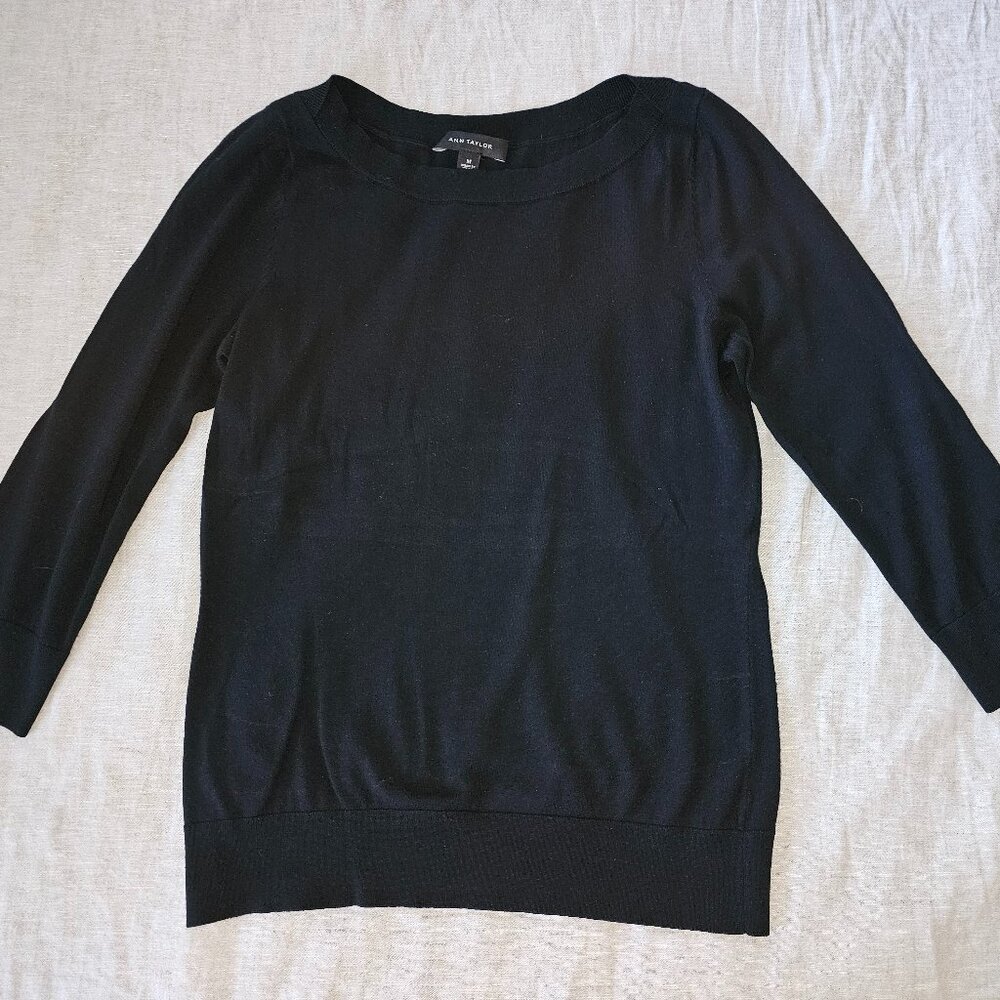 Ann Taylor Medium Black 3/4 Sleeve Sweater | Classic Lightweight Knit Top